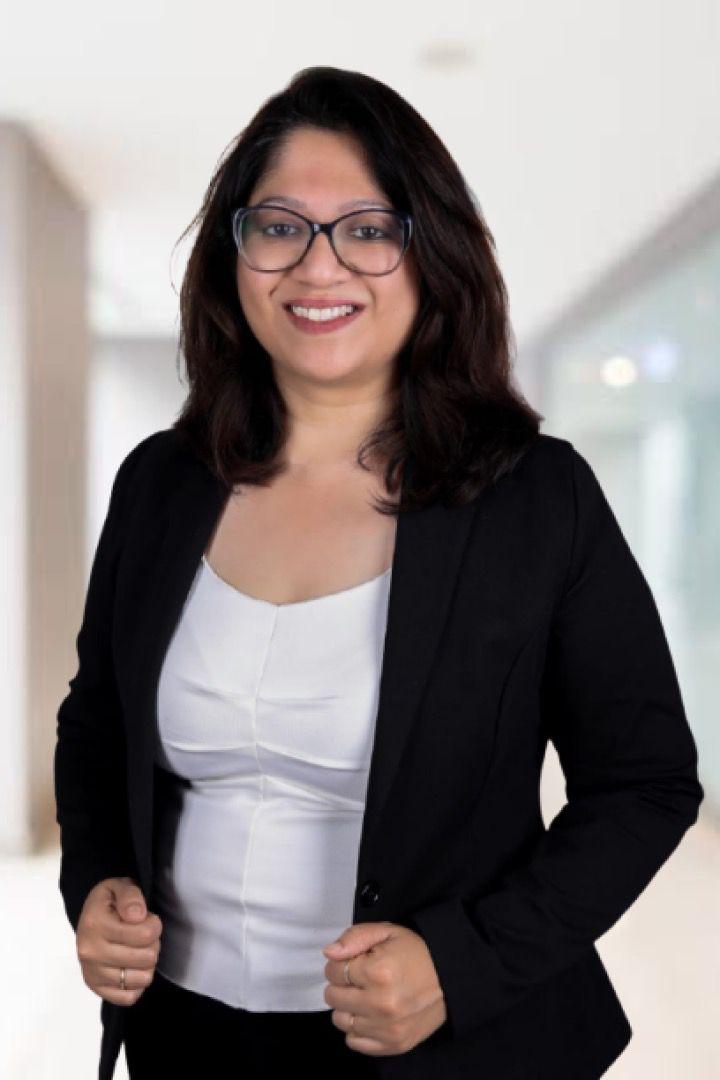 Simona George